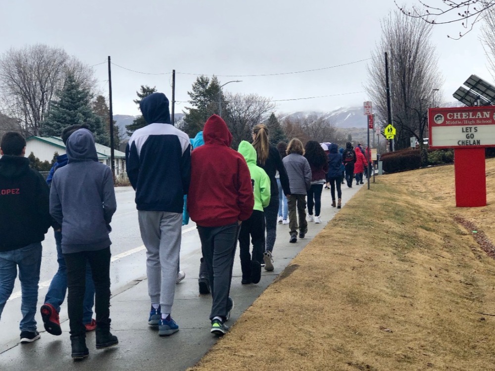 CHS Students Participate in National WalkOut Lake Chelan News and