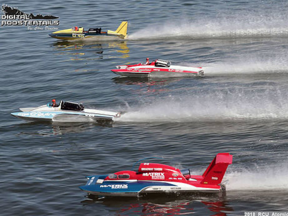 model powerboat racing