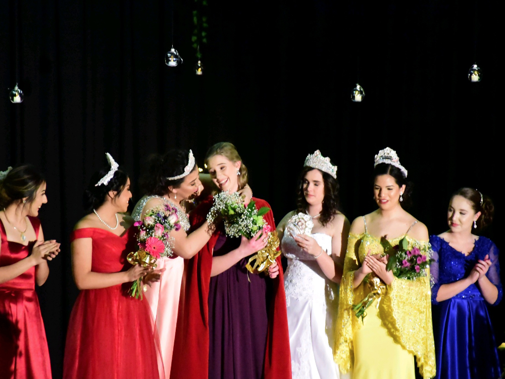Clausen Crowned Manson Apple Blossom Queen Lake Chelan News and