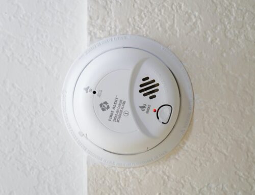 Fall Back, Stay Safe – Good Time to Replace Smoke Alarm Batteries