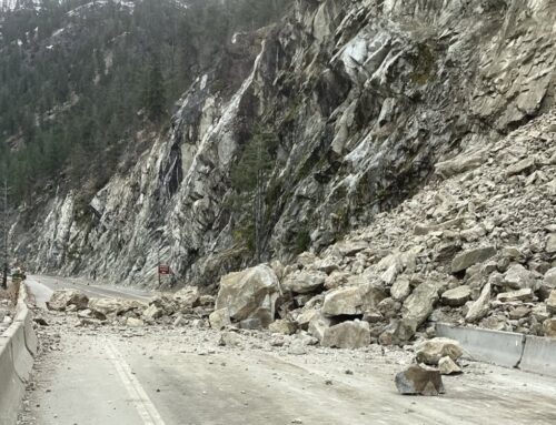 South Lakeshore Road Closed Near Bus Monument Due to Rockslide