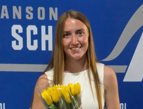 Ladies Golf Club Awards Scholarships to Manson Student Athletes